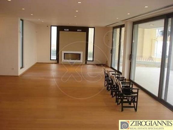 Βίλλα 686 τ.μ. για πώληση, Αττική - Υπόλοιπο, Ραφήνα