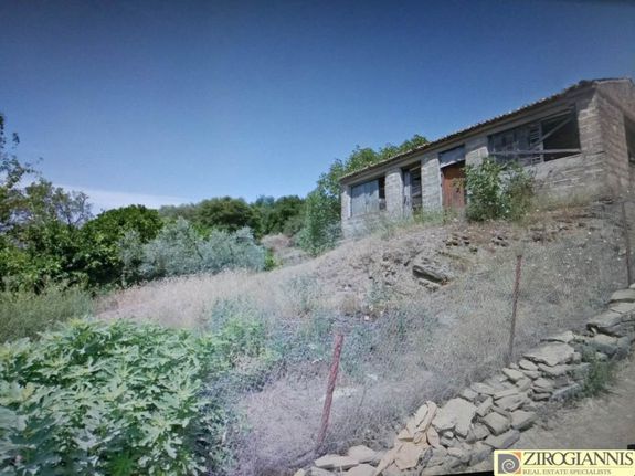 Land plot 400 sqm for sale, Arta Prefecture, Peta