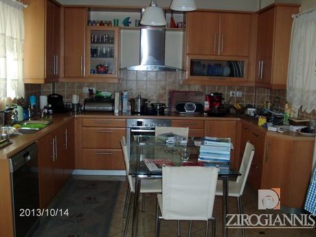 Διαμέρισμα 225τ.μ. για πώληση-Μεταμόρφωση