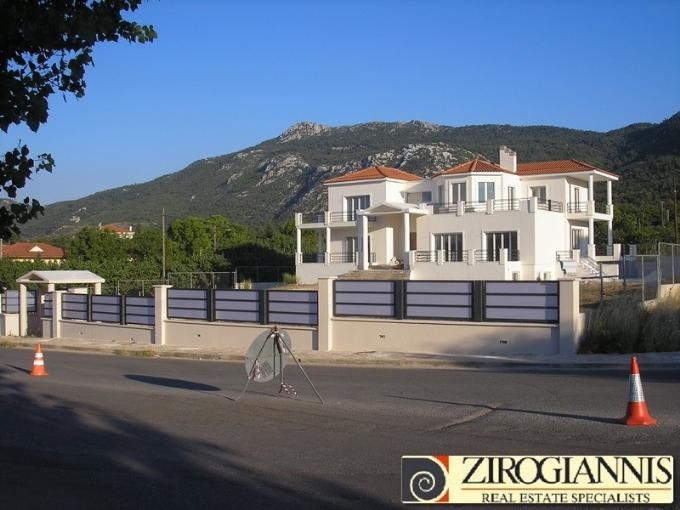 Βίλλα 550 τ.μ. πρός πώληση, Αττική - Υπόλοιπο, Κ. Μαλακάσας