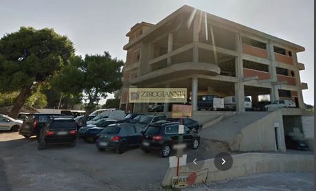 Επιχειρηματικό κτίριο 2.225τ.μ. για πώληση-Κρυονέρι