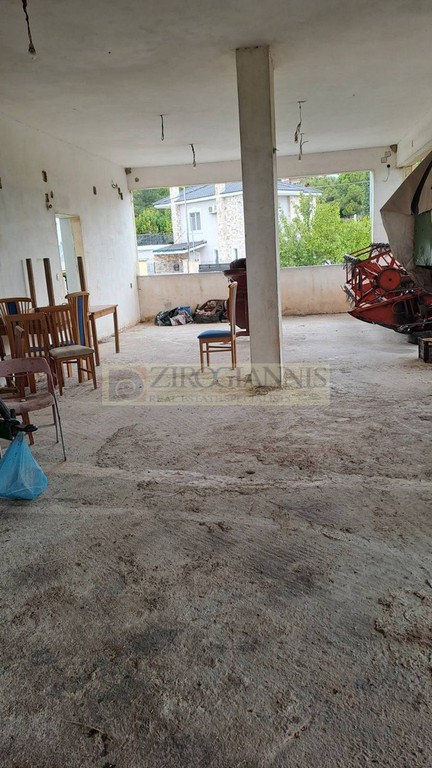 Κατάστημα 170 τ.μ. προς ενοικίαση, Μαραθώνας