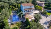Villa 470sqm for sale-Main Town Area