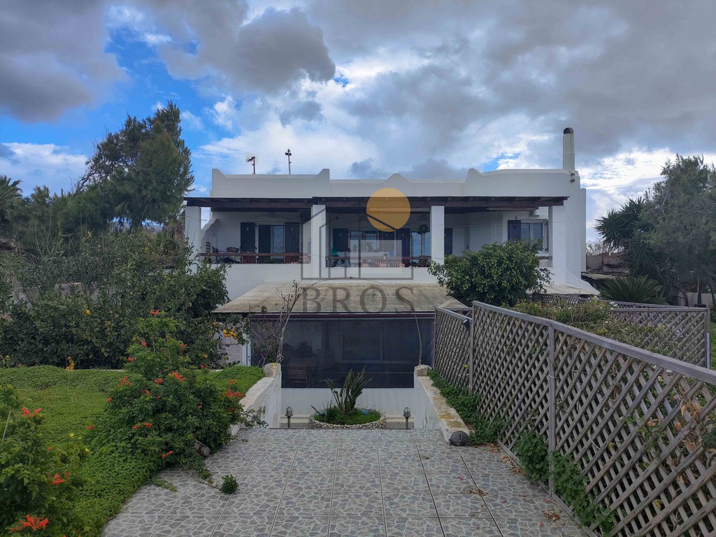 Συγκρότημα διαμερισμάτων 278 τ.μ. πρός πώληση, Κυκλάδες, Πάρος