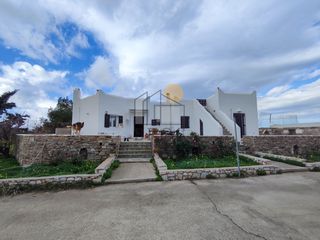 Συγκρότημα διαμερισμάτων 278 τ.μ. για πώληση