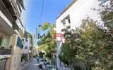 Οικόπεδο 210τ.μ. για πώληση-Εξάρχεια - νεάπολη