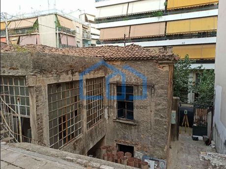 Οικόπεδο 258τ.μ. για πώληση-Πετράλωνα