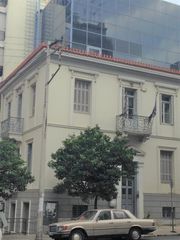 Επιχειρηματικό κτίριο 808 τ.μ. για πώληση