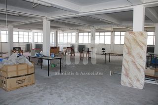 Αίθουσα 1.000 τ.μ. για πώληση