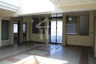 Business bulding 906 sqm for sale