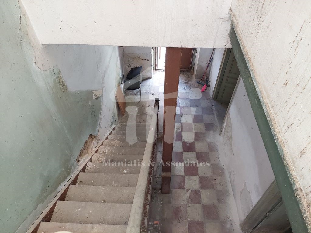 Επιχειρηματικό κτίριο 250 τ.μ. προς πώληση, Λιμάνι Πειραιά