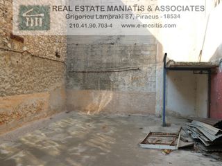 Επιχειρηματικό κτίριο 1.200 τ.μ. για πώληση, Πειραιάς, Αγία Σοφία-thumb-28
