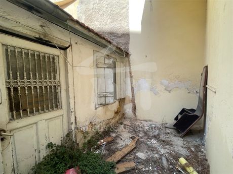 Οικόπεδο 134τ.μ. για πώληση-Νίκαια