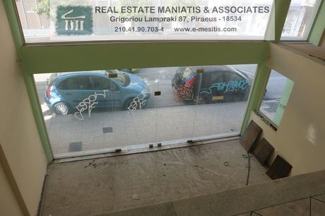 Store 125sqm for rent-Port