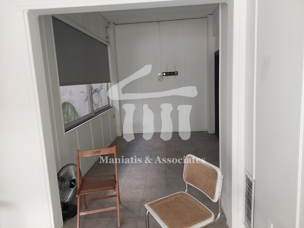 Office 64 sqm for rent, Piraeus, Agia Sofia