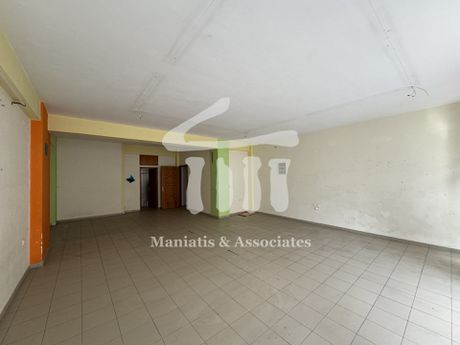 Business bulding 430sqm for rent-Nikaia