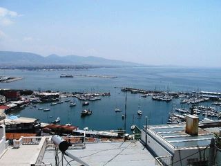 Διαμέρισμα 95 τ.μ. για πώληση, Πειραιάς, Καστέλλα-thumb-2