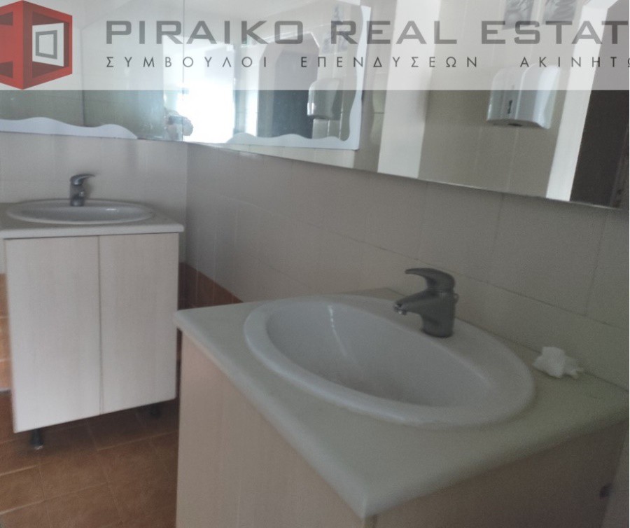 Κατάστημα 135 τ.μ. προς ενοικίαση, Μικρολίμανο Πειραιά
