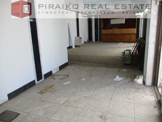 Κατάστημα 240 τ.μ. προς πώληση, Πειραϊκή-thumb-1