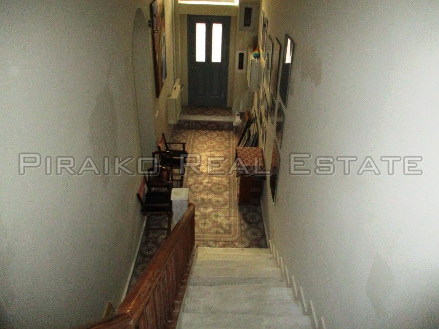 Μονοκατοικία 270 τ.μ. προς πώληση, Πειραϊκή