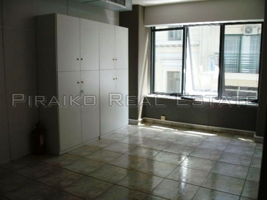 Γραφείο 225 τ.μ. πρός ενοικίαση, Πειραιάς, Λιμάνι