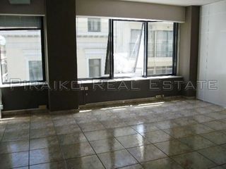 Γραφείο 225 τ.μ. για ενοικίαση, Πειραιάς, Λιμάνι-thumb-1
