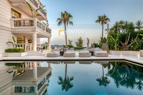 Villa 1.037sqm for sale-Voula