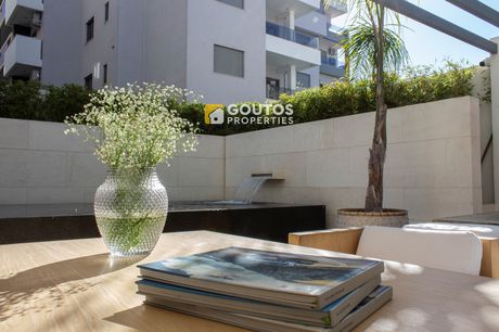 Maisonette 302sqm for sale-Glyfada