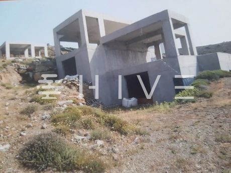 Κτίριο 430τ.μ. για πώληση-Τήνος