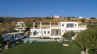 Βίλλα 500 τ.μ. για πώληση, Κυκλάδες, Πάρος-thumb-1