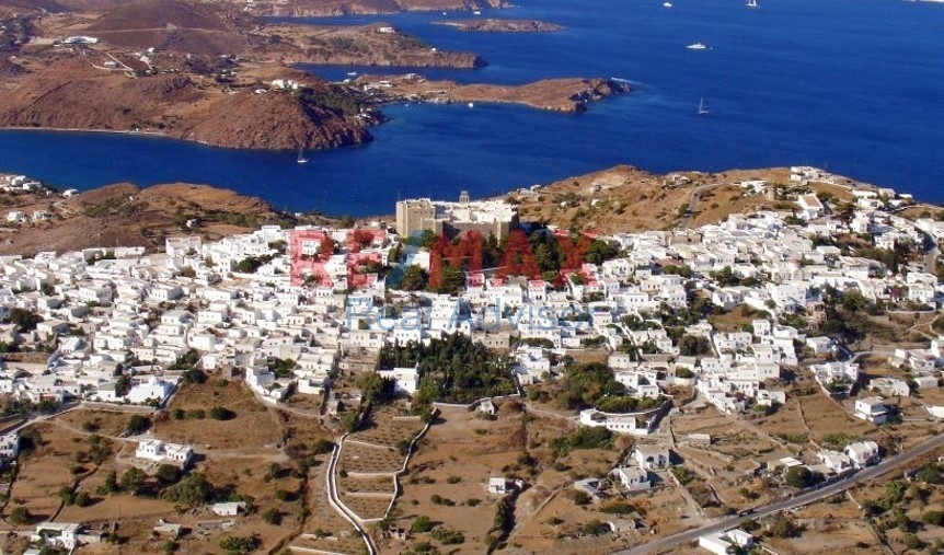 Οικόπεδο 11.100 τ.μ. προς πώληση, Κάμπος Πάτμου