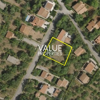 Land plot 1.050 sqm for sale