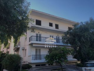 Συγκρότημα διαμερισμάτων 388 τ.μ. για πώληση