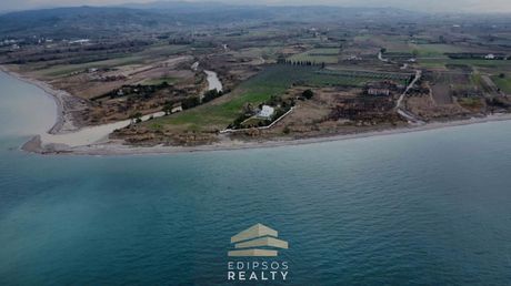 Parcel 65.000 sqm for sale