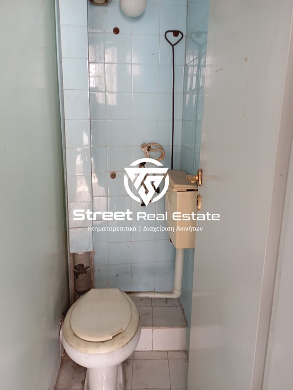 Κατάστημα 55 τ.μ. προς ενοικίαση, Τριανδρία