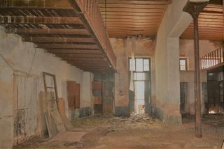 Επιχειρηματικό κτίριο 366 τ.μ. για πώληση