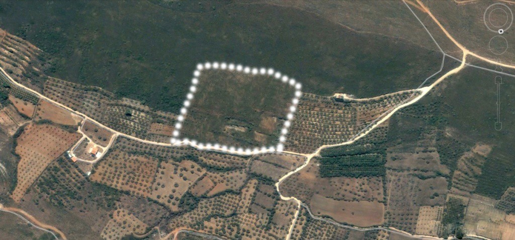 Αγροτεμάχια 18.370 τ.μ. προς πώληση, Λευκάκια