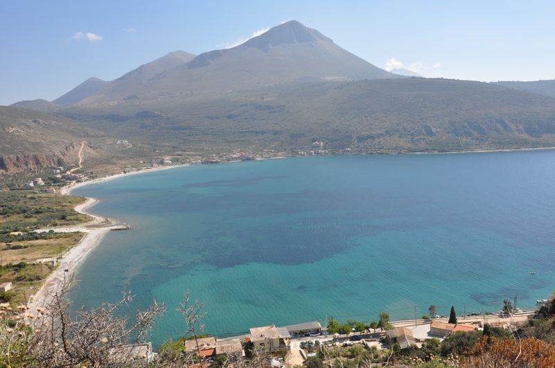Αγροτεμάχια 6.098 τ.μ. προς πώληση, Καραβοστάσι Οιτύλου