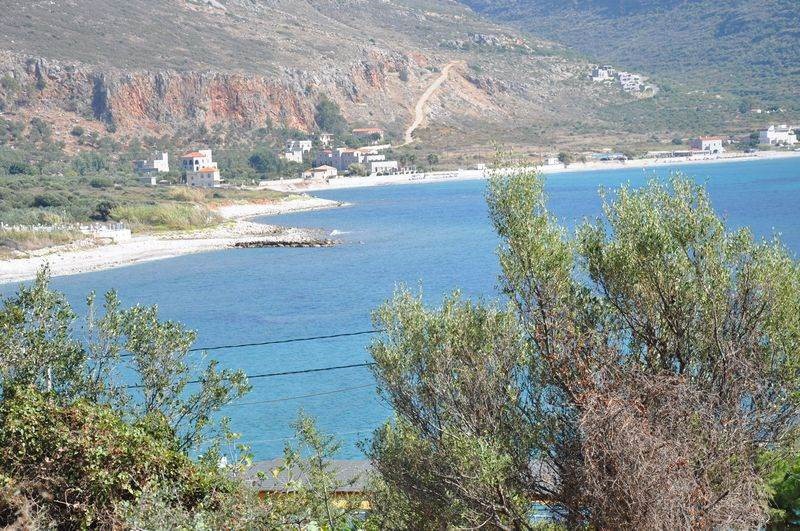 Αγροτεμάχια 6.098 τ.μ. προς πώληση, Καραβοστάσι Οιτύλου