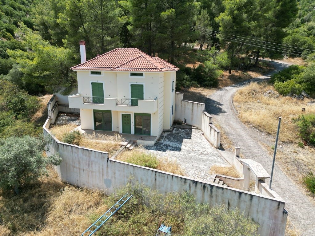 Μεζονέτα 180 τ.μ. προς πώληση, Σχινοχώρι