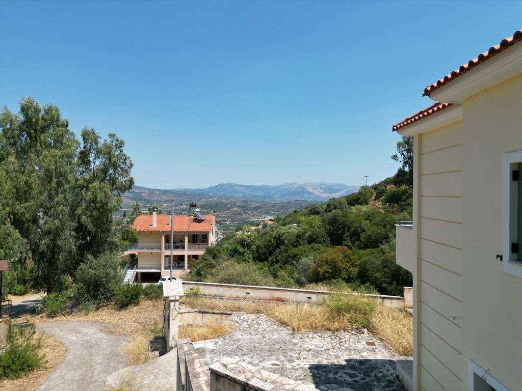 Μεζονέτα 180 τ.μ. προς πώληση, Σχινοχώρι