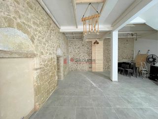Κατάστημα 81 τ.μ. για πώληση, Μεσσηνία, Καλαμάτα-thumb-8