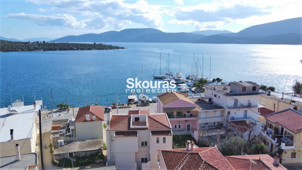Μονοκατοικία 248 τ.μ. προς πώληση, Κορινθία, Σολύγεια