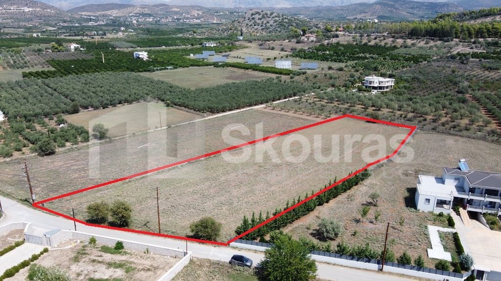 Αγροτεμάχια 5.363 τ.μ. προς πώληση, Άγιος Αδριανός