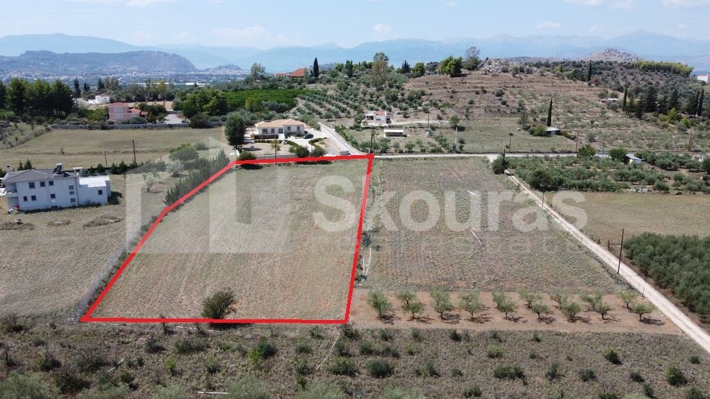 Αγροτεμάχια 5.363 τ.μ. προς πώληση, Άγιος Αδριανός