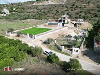 Μονοκατοικία 220 τ.μ. προς πώληση, Λευκάκια-thumb-3
