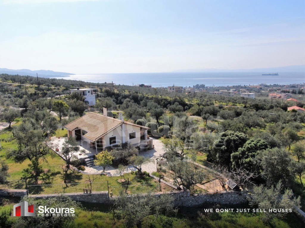 Βίλλα 180 τ.μ. πρός πώληση, Μεσσηνία, Καλαμάτα