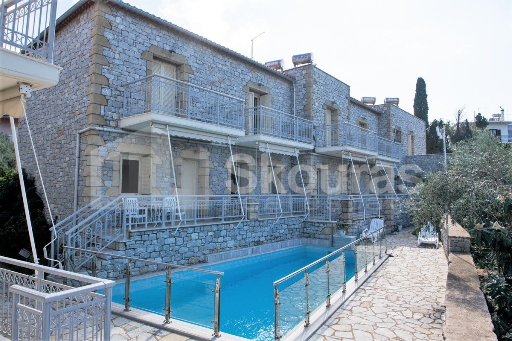 Μεζονέτα 80 τ.μ. προς πώληση, Στούπα