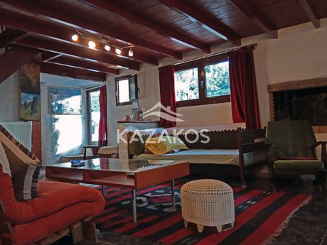 Συγκρότημα διαμερισμάτων 200τ.μ. για πώληση-Αρτεμίσιο