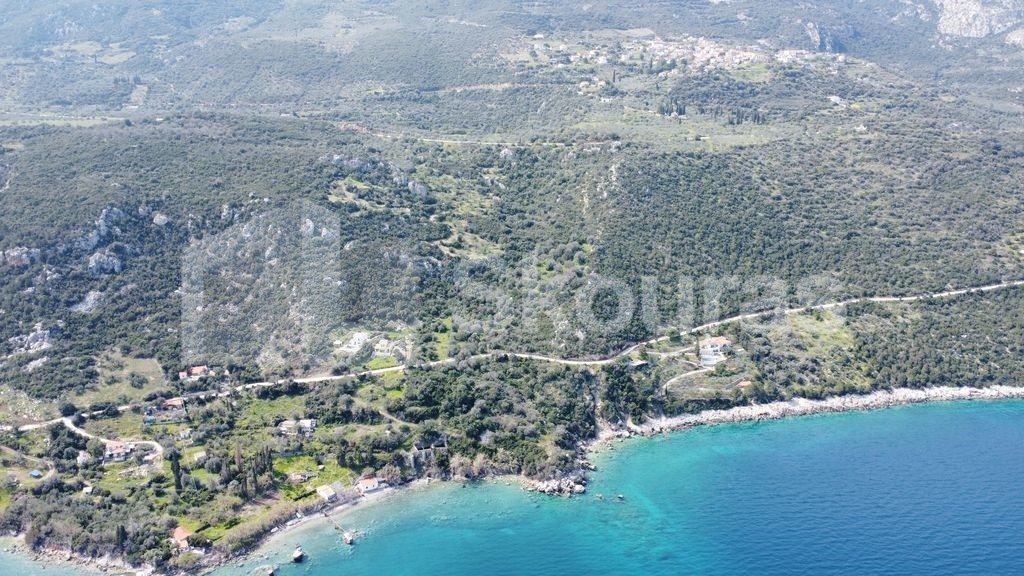 Αγροτεμάχια 5.285 τ.μ. προς πώληση, Δρυόπη Τροιζήνας
